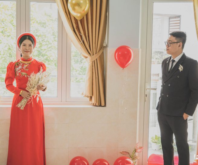 Chuẩn bị phòng tân hôn