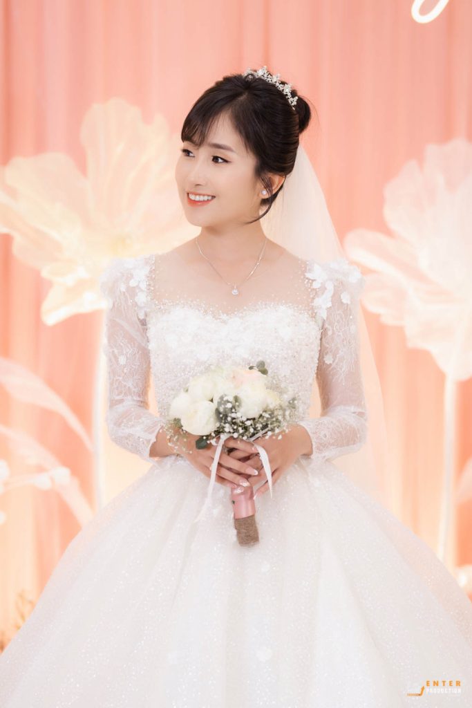 Cô dâu xinh trong ngày cưới